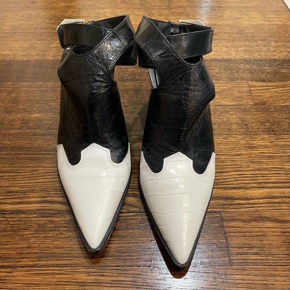 Topshop Western Ankle Boot - Picture 5 of 5